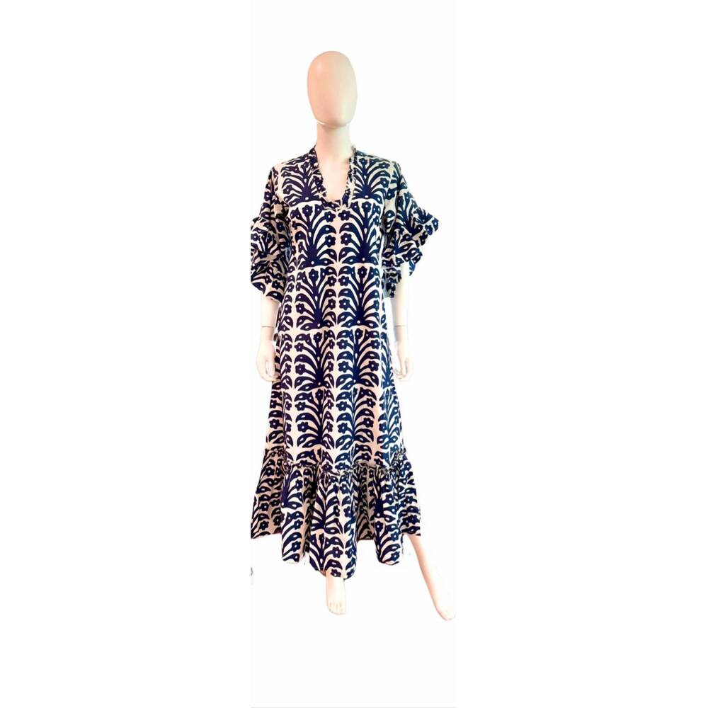 NEW FITZROY & WILLA women's soleil maxi dress in navy ikat block